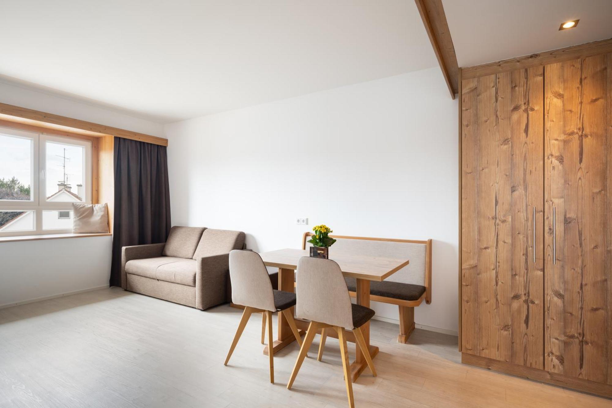 Snooze Apartments Holzkirchen  Extérieur photo